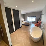 Harbour Boutique Hotel Monnickendam