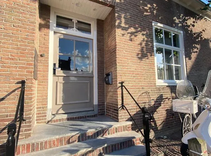 Harbour Boutique Hotel *